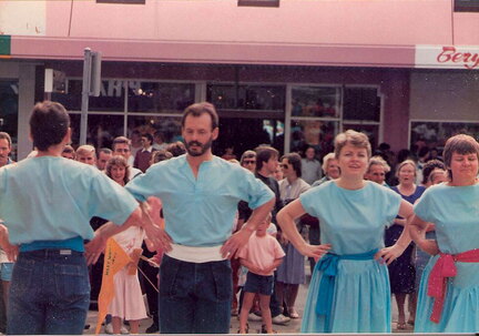 Dancers-July-1989